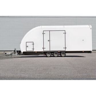 Woodford RL 7000 - Lukket trailer - 3.500 kg - Bred model - 3 aksler